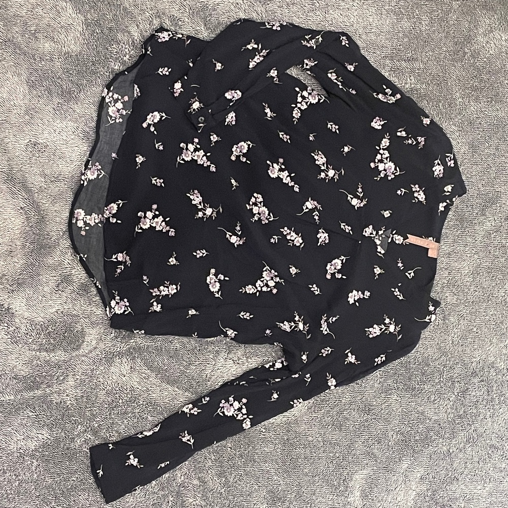 Navy Floral Blouse